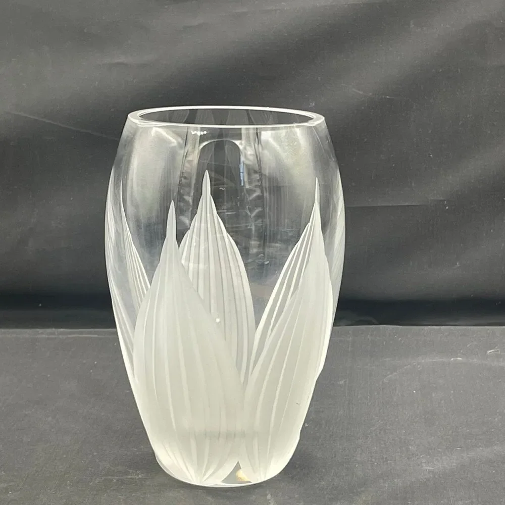 Lenox Frosted Clear Art Glass Floral Vase Etched Tulip Design